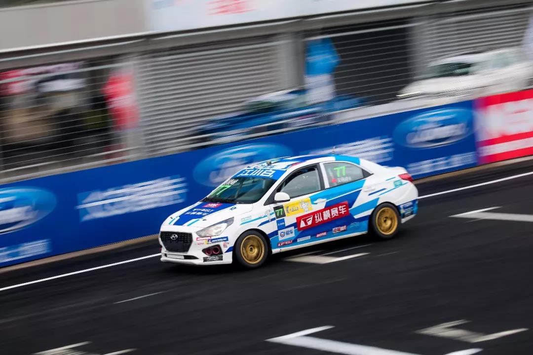 CTCC R3 纵横车队荣膺大满“冠”！